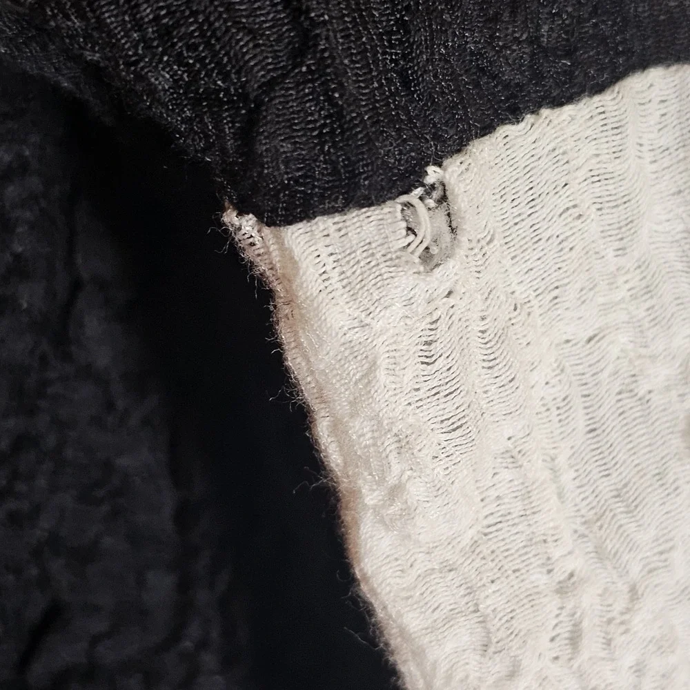 IC by Connie K Top Womens 2X Black White Guaze Art to Wear Blouse Lagenlook Boxy - Picture 12 of 15